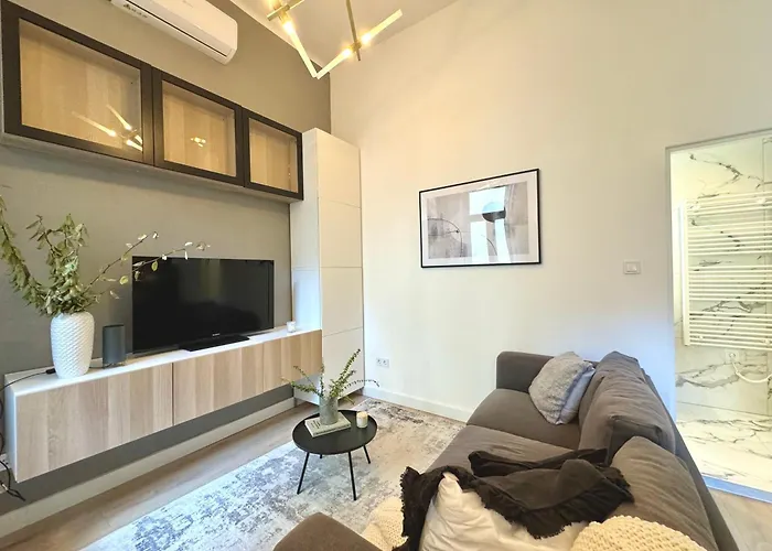 Buda Retreat - Modern 2Br