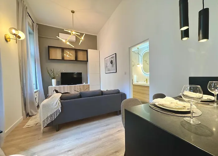 Buda Retreat - Modern 2Br